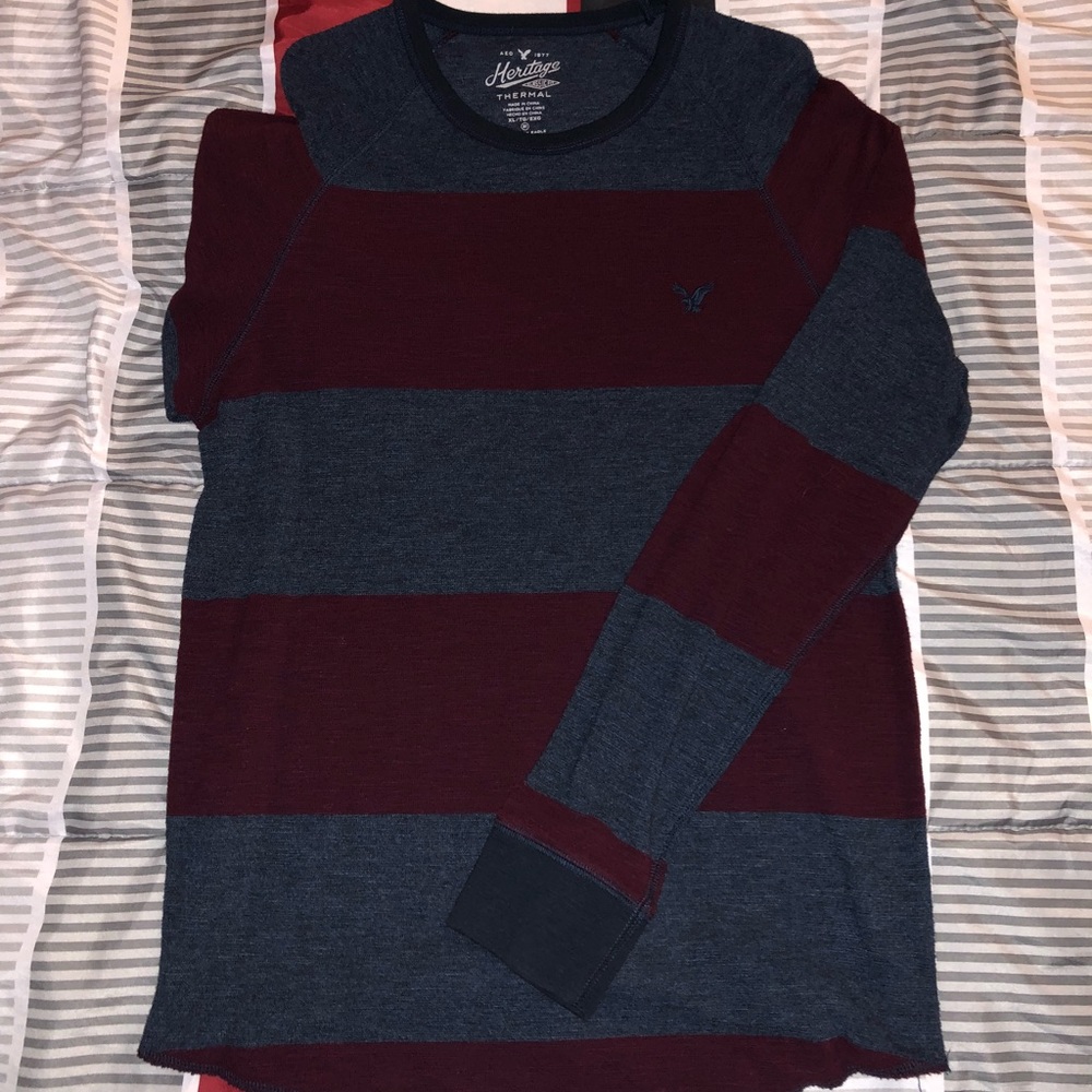 American Eagle sweater